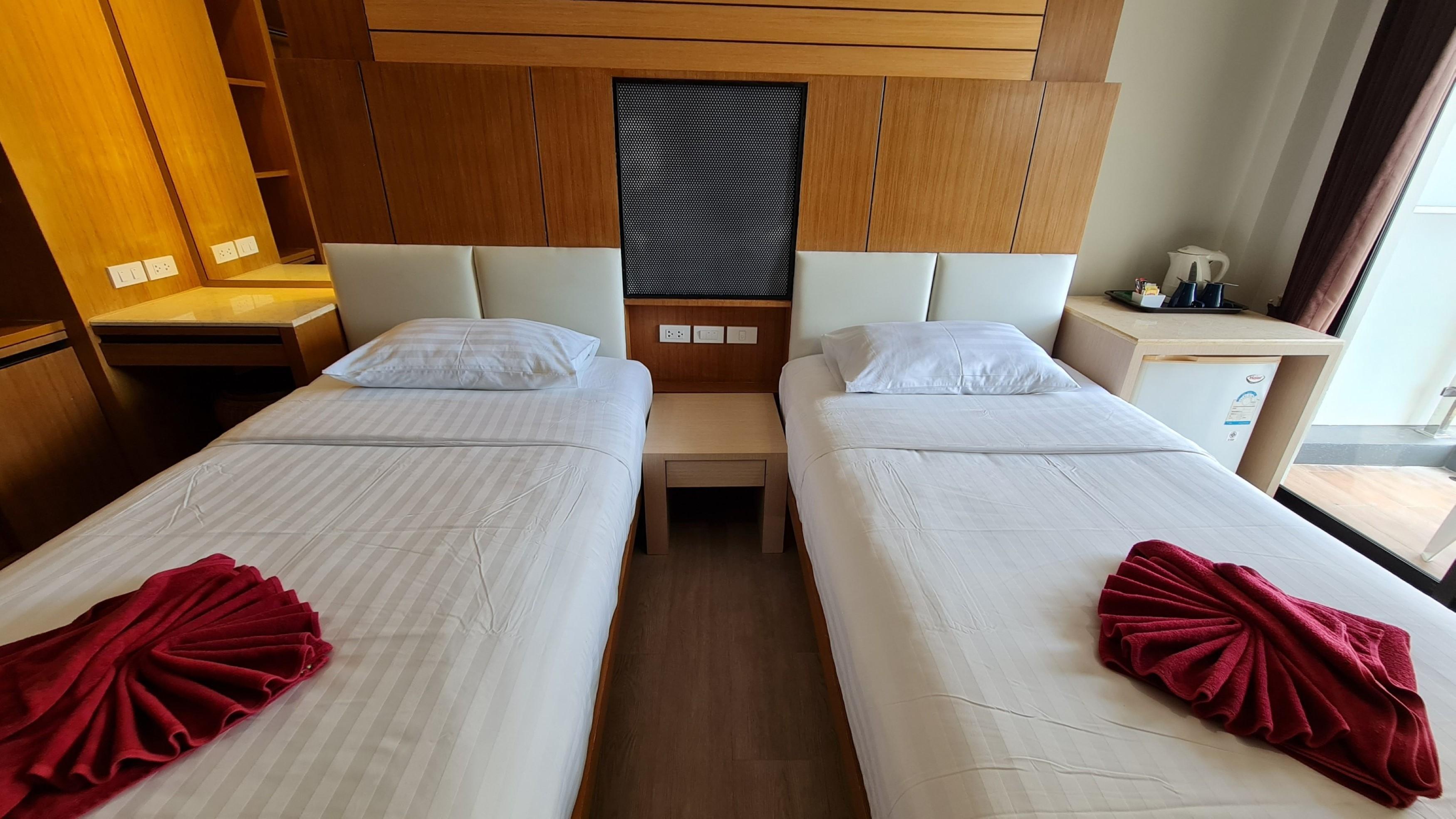 Room Actually Karon Ngoại thất bức ảnh