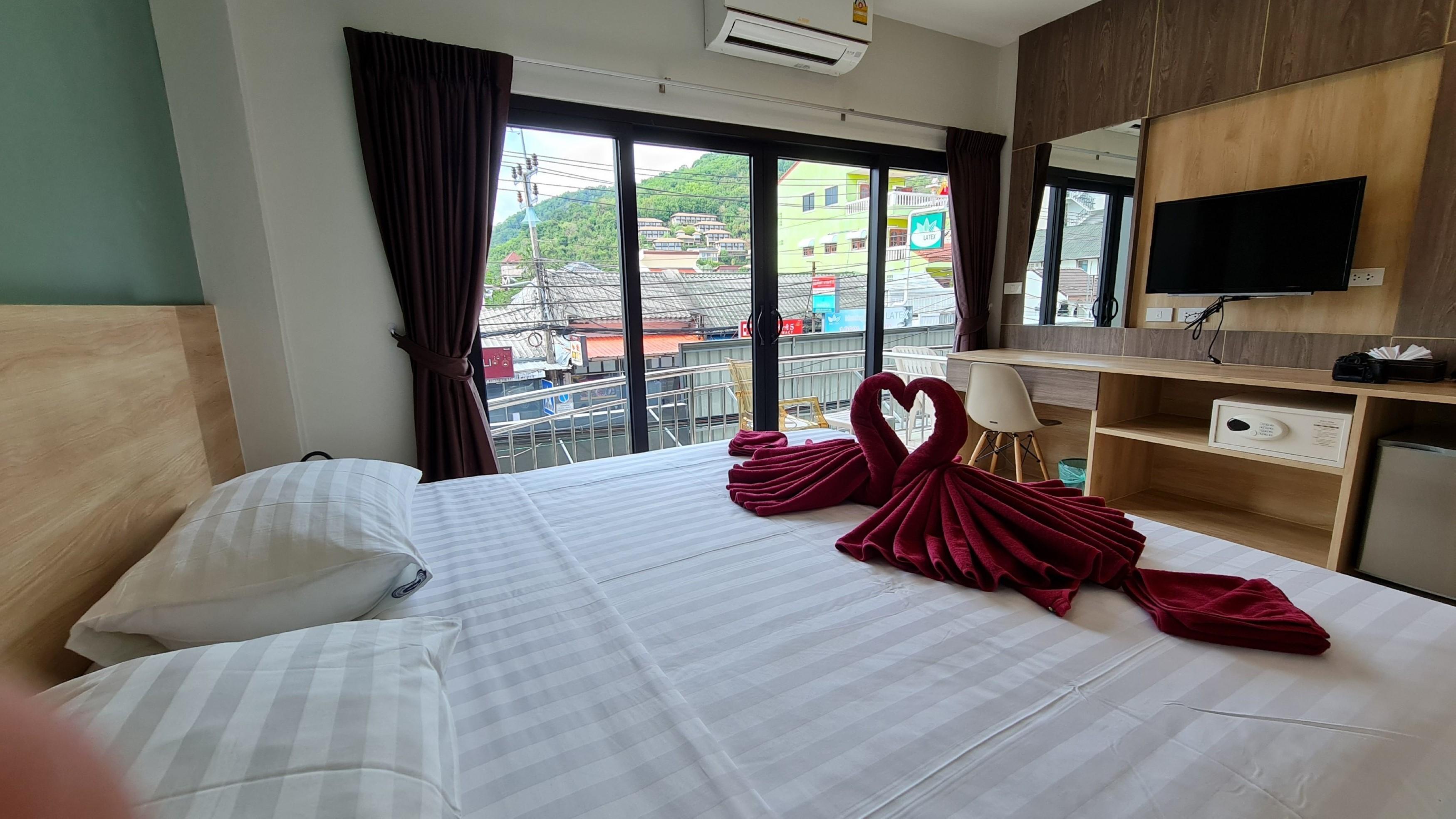 Room Actually Karon Ngoại thất bức ảnh