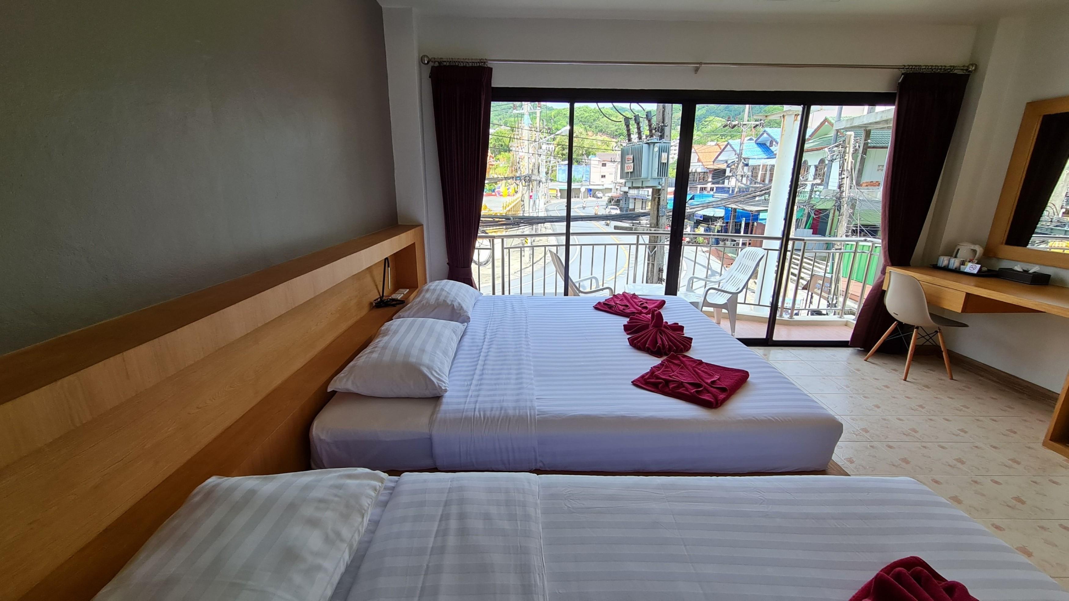 Room Actually Karon Ngoại thất bức ảnh